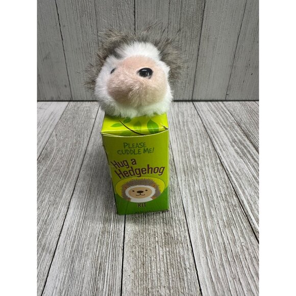Hug A Hedgehog Rescue Kit Plush - Please Cuddle Me! - 2017 Peter Pauper - Picture 3 of 7